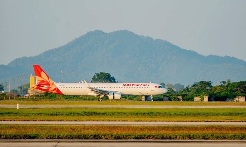  Giá vé máy bay dịp lễ 30/4 và hè 2026 cùng "leo thang"